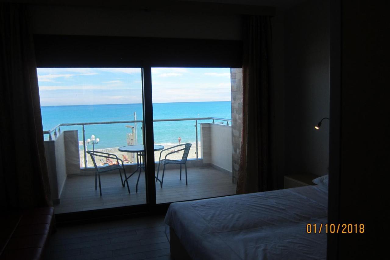 Apartments By The Sea Λεπτοκαρυά Εξωτερικό φωτογραφία